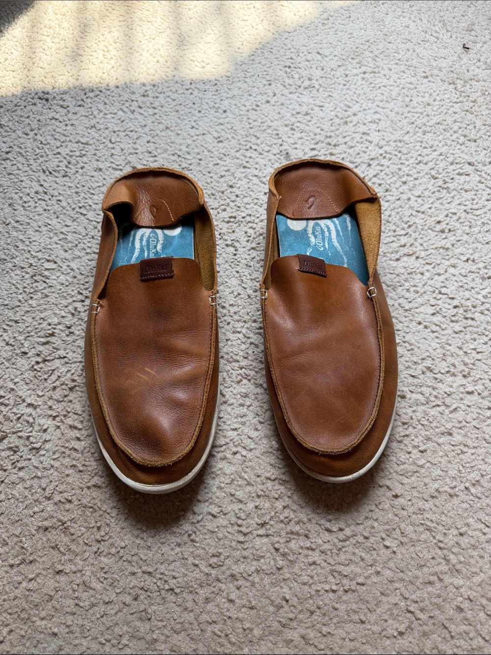 OluKai Men's Kākaha Nia Tan Brown Leather Slip-On Loafers